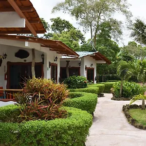 Lodge Piedras Blancas